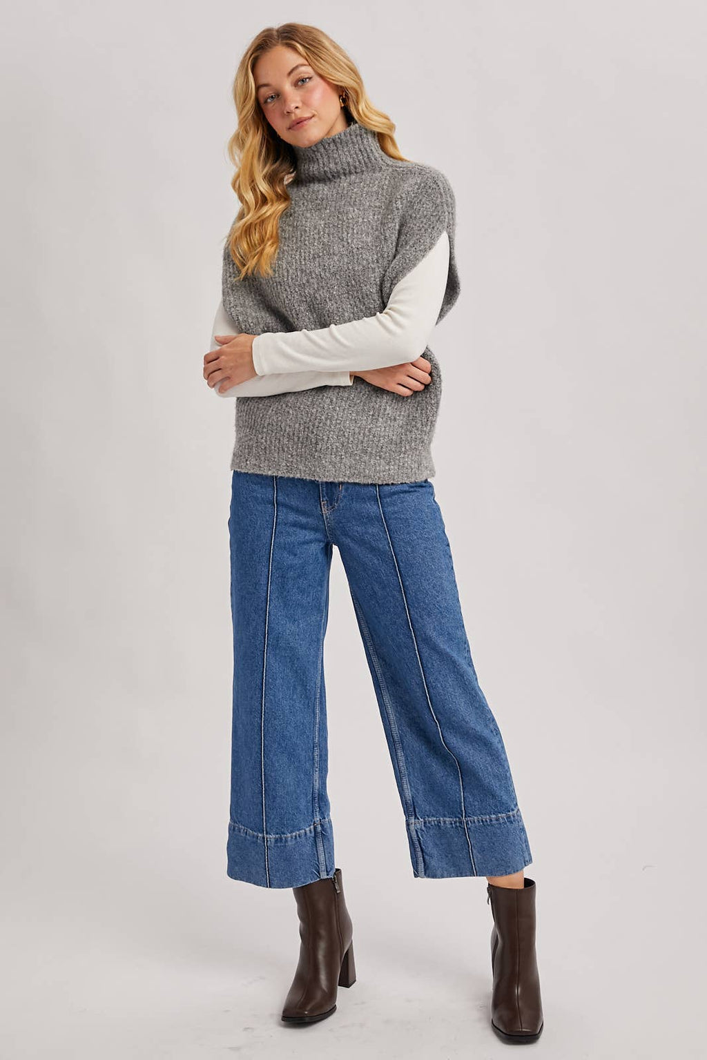 Bluivy - TURTLENECK KNIT SWEATER VEST
