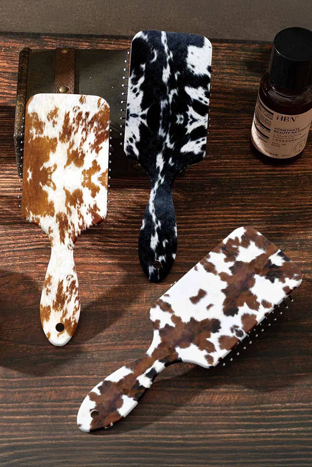 Suhkasana - Chestnut Cow Print Air Cushion Hair Brush with Long Handle