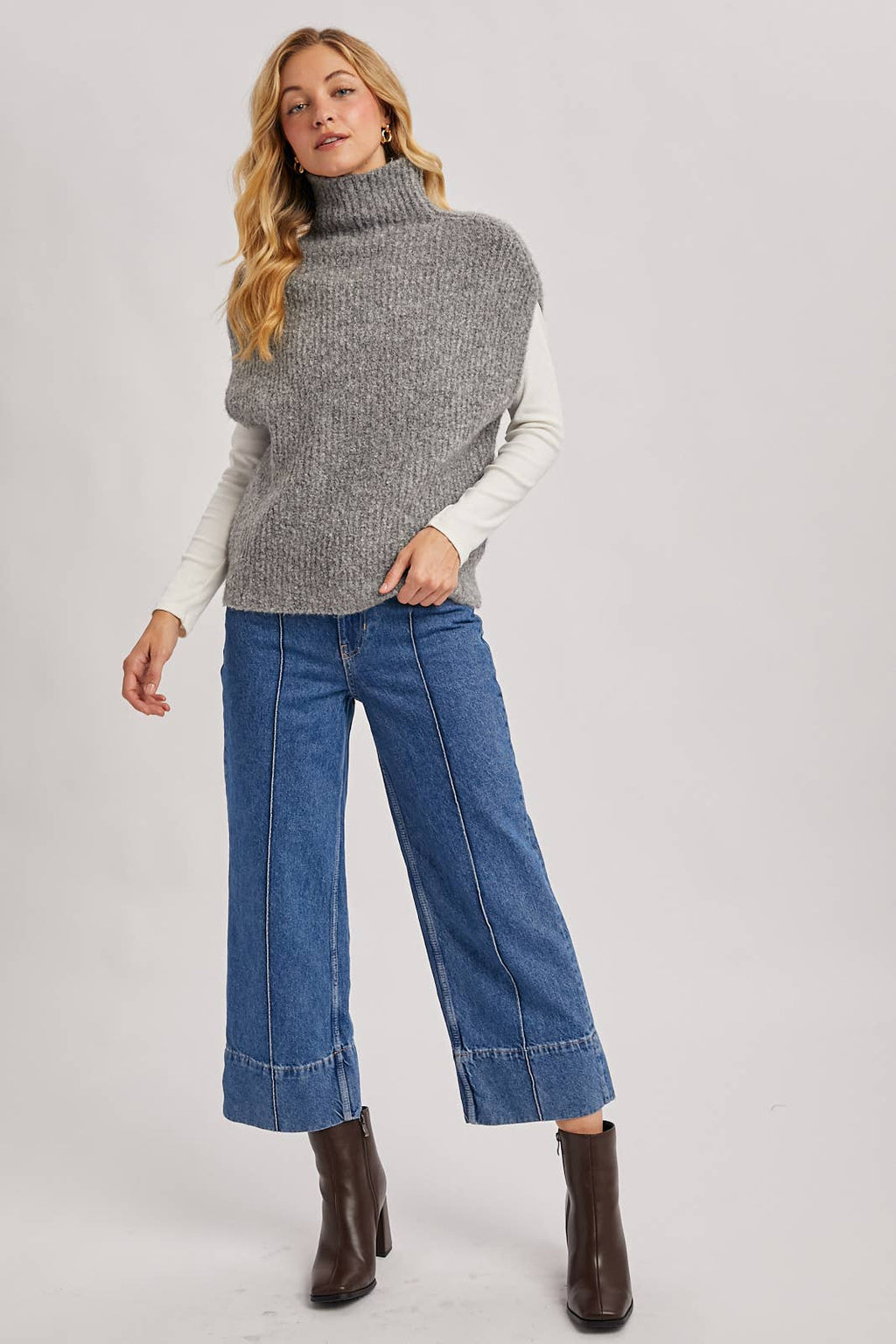 Bluivy - TURTLENECK KNIT SWEATER VEST