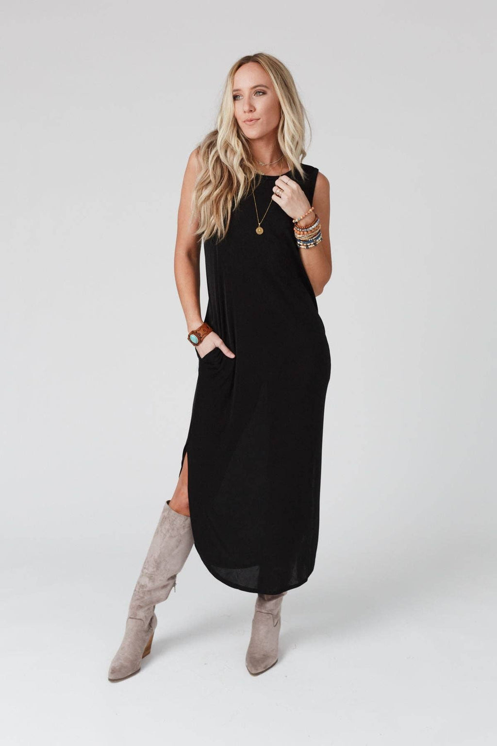 Three Bird Nest - Cassie Sleeveless Pocket Slinky Maxi Dress - Black