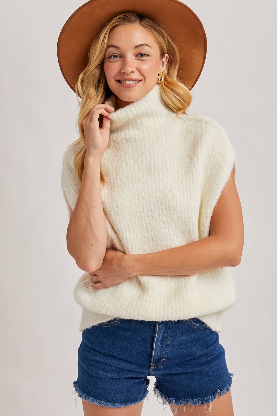 Bluivy - TURTLENECK KNIT SWEATER VEST