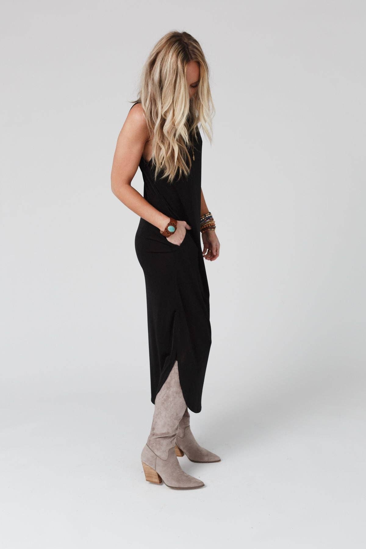 Three Bird Nest - Cassie Sleeveless Pocket Slinky Maxi Dress - Black