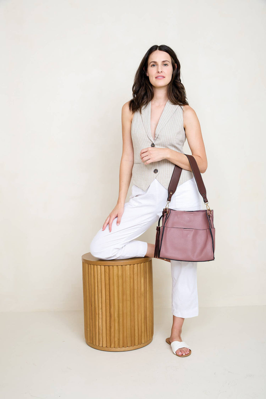 Jen & Co. - Lyla 2-in-1 Bucket Bag w/ Guitar Strap | M1867