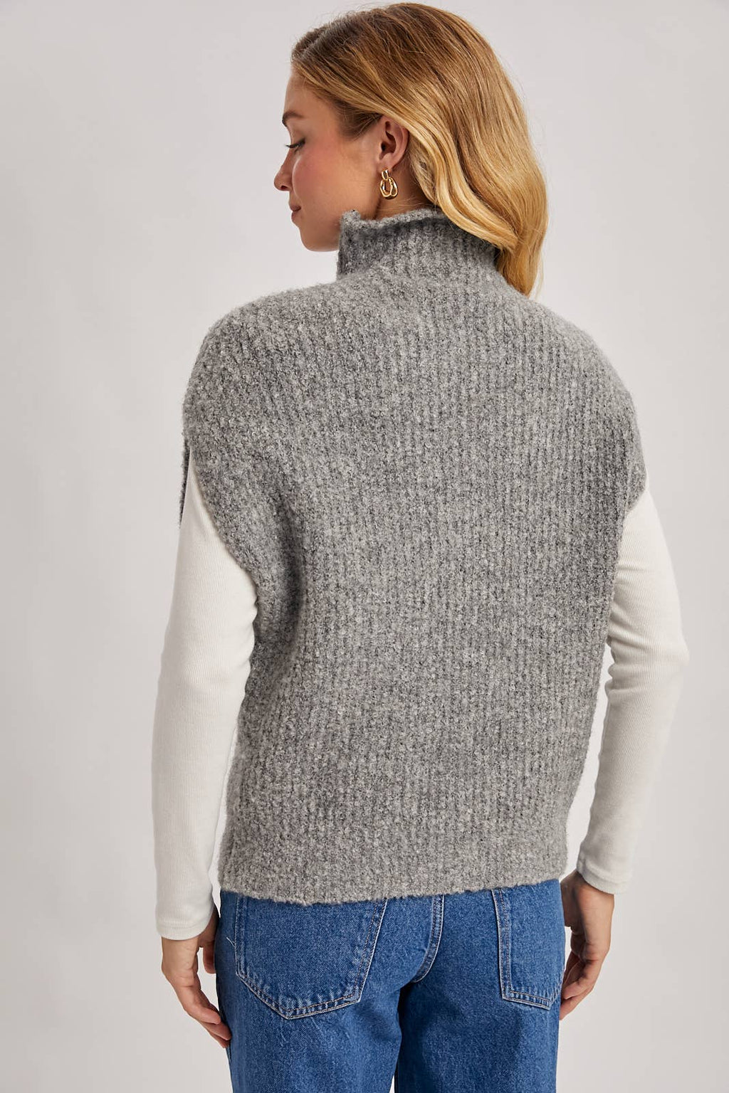 Bluivy - TURTLENECK KNIT SWEATER VEST