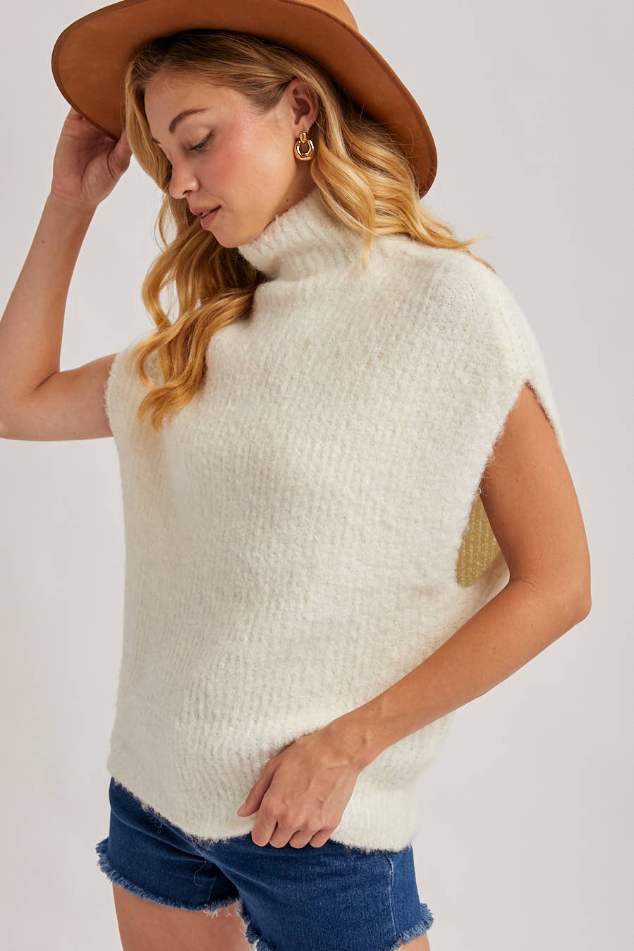 Bluivy - TURTLENECK KNIT SWEATER VEST