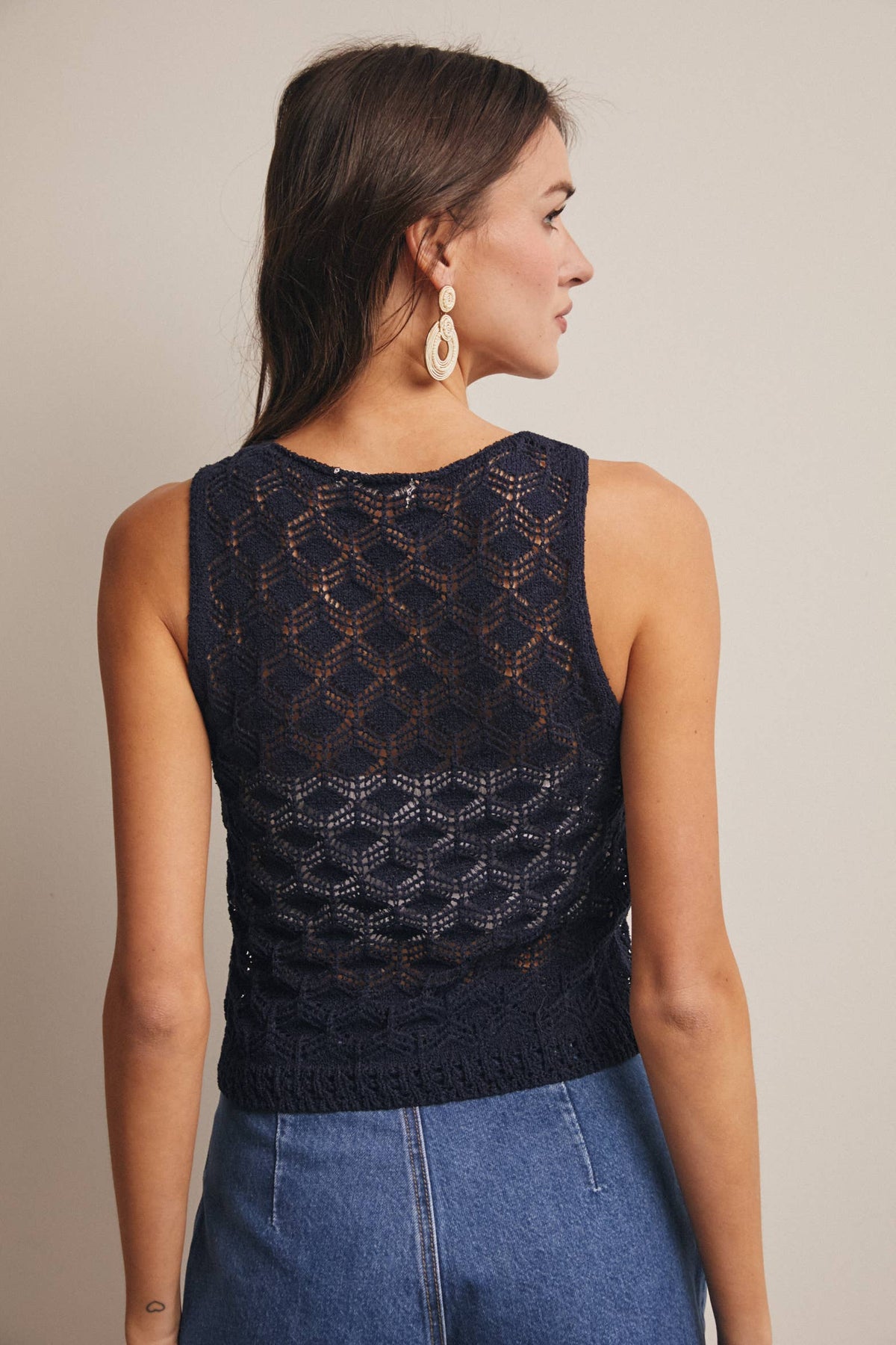 Forte - Sleeveless Crochet Knit Tank Top FSW0048